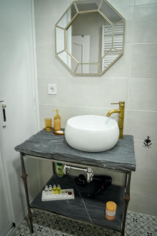 W3Inn La Latina Madrid Extérieur photo