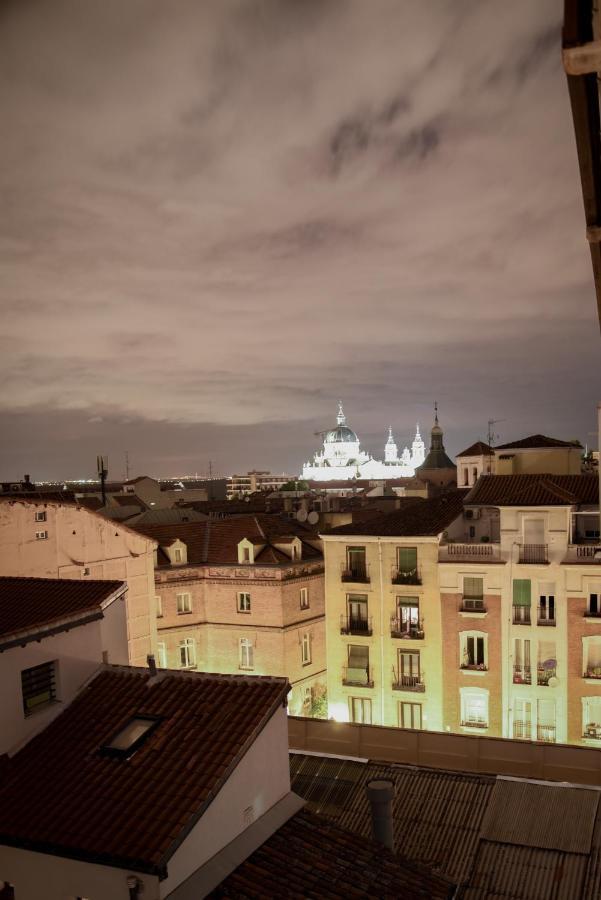 W3Inn La Latina Madrid Extérieur photo